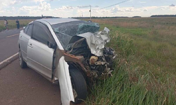 Violento choque frontal deja dos fallecidos y otras personas heridas sobre la ruta PY03 – Prensa 5