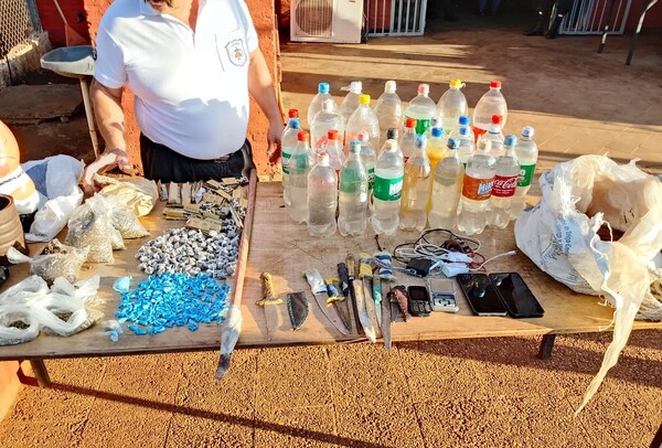 Ministerio de Justicia desbarata red de microtráfico en penitenciaría regional de Misiones - .::Agencia IP::.