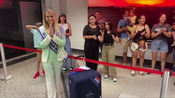 (VIDEO) ¡Doña de pelotero liberteño fue recibida como toda una reina!