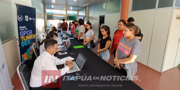 GRAN CONVOCATORIA EN APERTURA DE INSCRIPCIONES A BECAS DE LA GOBERNACIÓN DE ITAPÚA - Itapúa Noticias