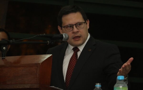 Titular de la DNIT ratifica postura firme contra "viejas prácticas de recaudación paralela" - 1000 Noticias