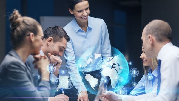 Del estancamiento a la innovación: hacer realidad la reinvención del modelo de negocio | Columnas | 5Días