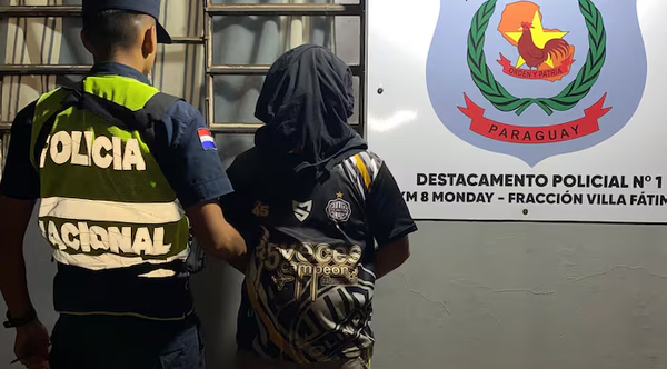 Mujer denuncia que su expareja le roció thinner e intentó quemarla - Noticiero Paraguay