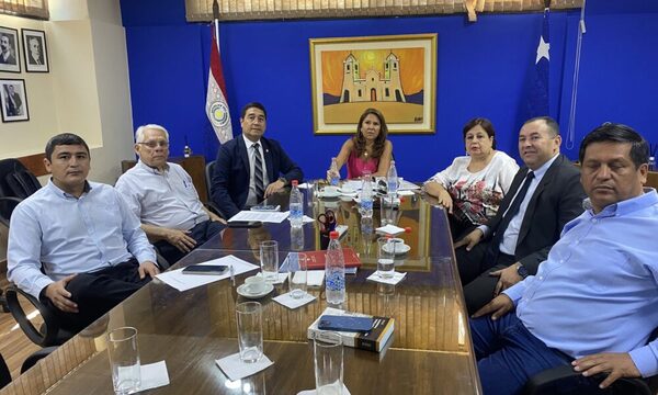 Bancada de la oposición pide a la Comisión Permanente convocar al fiscal general