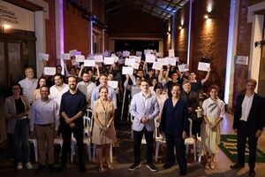 Programa Bootcamp TIC 2024 entregó primeros certificados de graduación  - .::Agencia IP::.