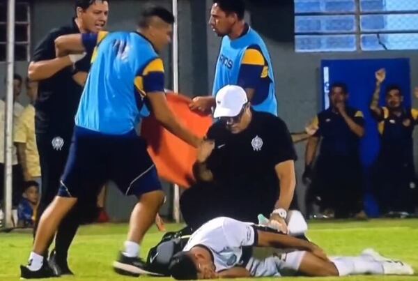 Marcos Gómez: del “se trabó la rodilla” a 45 días de recuperación - Olimpia - ABC Color