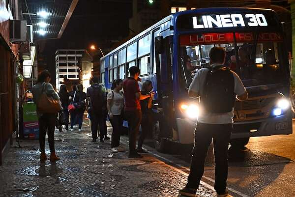 Transporte público: MOPC presentará en marzo proyecto de ley de reforma - Economía - ABC Color