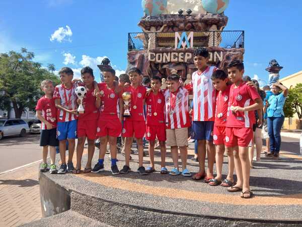 Recibimiento a los campeones FEPEFU Concepción