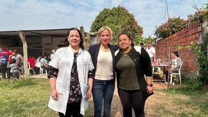 Por presunto proselitismo político destituyen a directora del Hospital de Lambaré