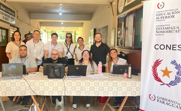 Estudiantes de Medicina serán reinsertados luego de una evaluación