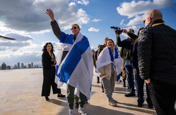 Hamás aplaza la próxima liberación de rehenes y Trump amenaza con desatar “un infierno” - Mundo - ABC Color