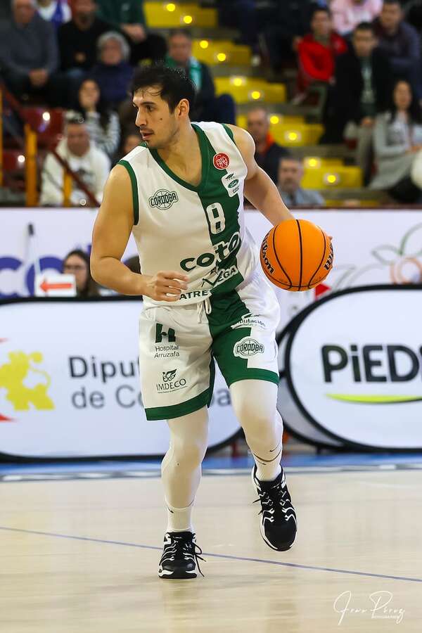 Liga Nacional de Básquetbol: Campeonato con nuevos rostros - Polideportivo - ABC Color