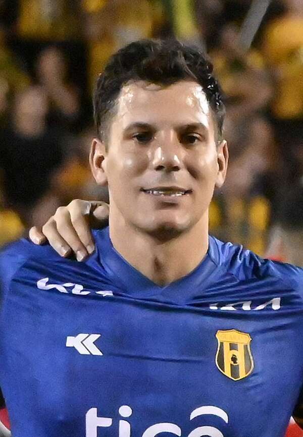 Guaraní: Servio, con expulsión “insólita” - Fútbol - ABC Color