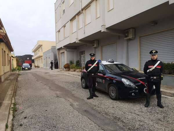 Detienen en Sicilia a 183 mafiosos que intentaban reconstruir la cúpula de Cosa Nostra - Mundo - ABC Color