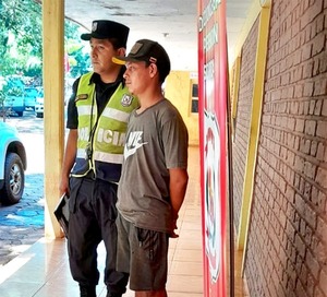 Tras intensa persecución atrapan a joven que robó una moto utilizando una pistola de juguete - La Clave