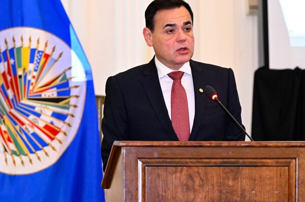 Paraguayan Foreign Minister calls for more dialogue and negotiation within the OAS to address regional challenges - .::Agencia IP::.