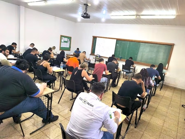 ESTUDIANTES DE MEDICINA: SOLO EL 5 % PASÓ PRUEBA - Itapúa Noticias