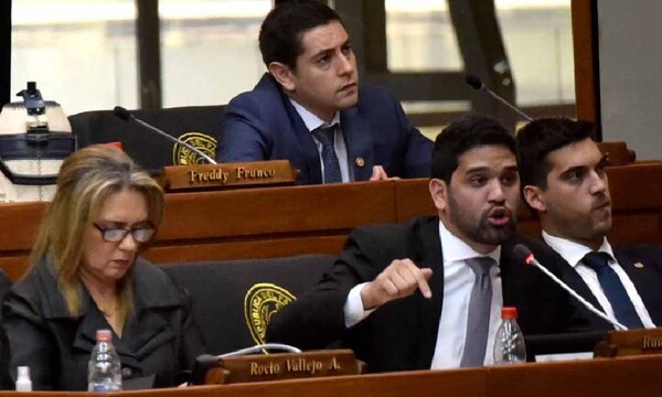 Diputado insta a Peña a remover ministros vinculados con chats de Lalo Gomes – Prensa 5