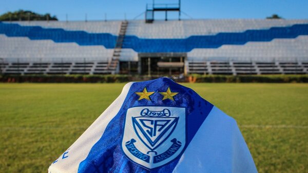 El nuevo estadio de Ameliano, cerca de la apertura