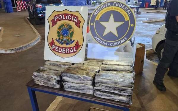 Adolescente embarazada fue detenida con marihuana en el Puente de la Amistad - ABC en el Este - ABC Color