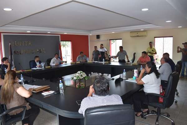 Concejales de Santaní piden al Tribunal Electoral que se expida sobre el caso de la presidencia de la Junta Municipal - Nacionales - ABC Color