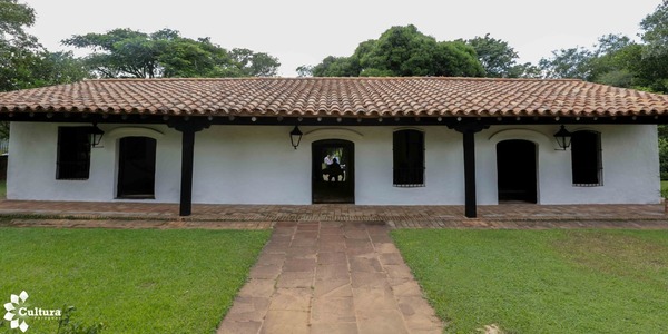 Un recorrido por la vida y el legado del Dr. Francia, en Yaguarón • PARAGUAY TV