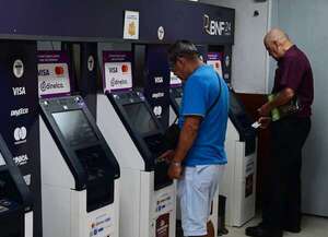 El gasto salarial creció 21,5% en enero - Economía - ABC Color