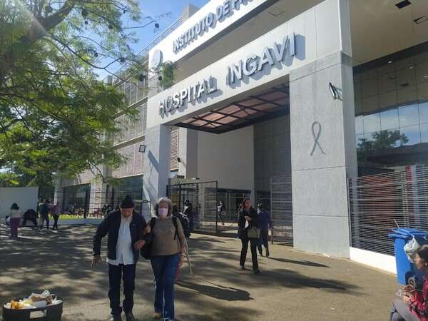 En IPS, unos 100 pacientes esperan cirugía con láser endoscópico; prometen equipos para este mes - Nacionales - ABC Color