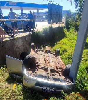 Otro accidente en la peligrosa entrada de un surtidor en Mbocayaty, Guairá  - Nacionales - ABC Color