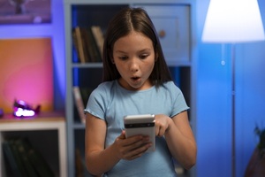 Día del Internet Seguro: Ocho tips que te ayudarán a elevar la seguridad de los niños y jóvenes frente a las pantallas - MarketData