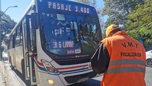 Calor extremo y buses sin aire: ¿Dónde denunciar?