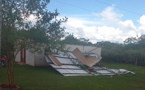 Fuerte Temporal Afecta Viviendas en el Distrito de Loreto