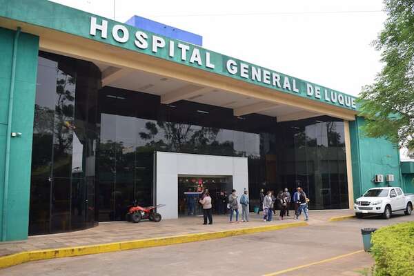 Denuncian pésima atención en el Hospital de Luque - Nacionales - ABC Color
