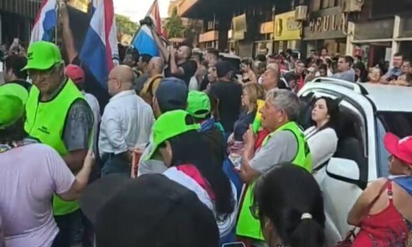 Marcha frente al JEM: exigieron saneamiento de la Justicia