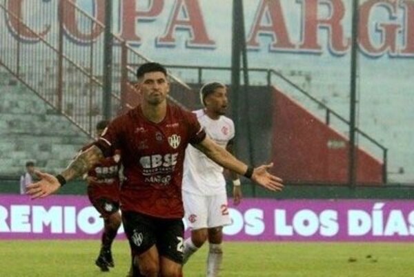Versus / José Florentín marca en paridad de seis goles