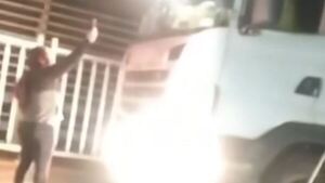 Camionero fue pillado por su doña viajando con otra