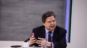 Euclides niega chats con Lalo y dice que no conoce a Pecci