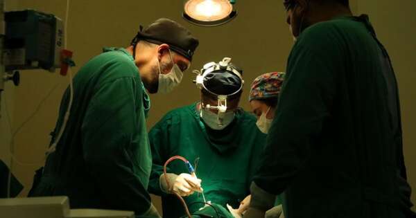 La Nación / Cirugías reconstructivas benefician a 7 niños en el Hospital “Acosta Ñu”