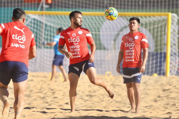 Fútbol de Playa: 12 jugadores fueron convocados para la Copa America 2025 • PARAGUAY TV