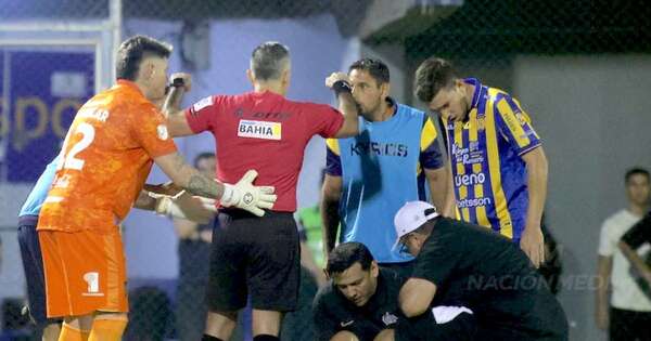 La Nación / Cuestionan con todo al arbitraje