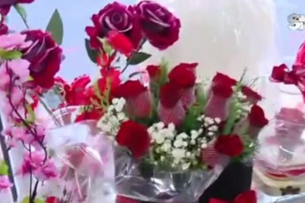 Vemay Flores ofrece variadas opciones para enamorados en el microcentro de Asunción - SNT