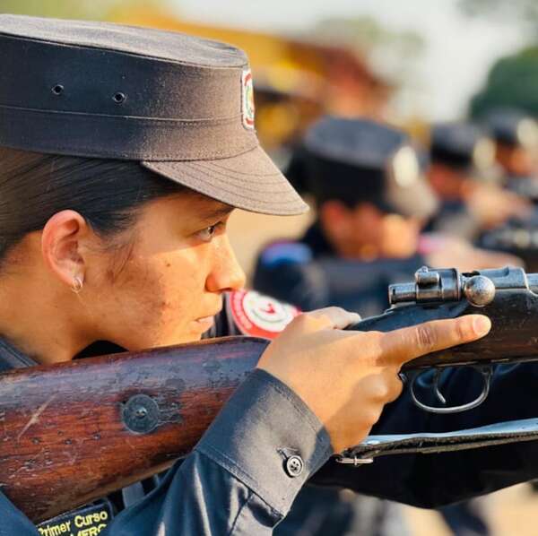 ¿Por qué admiten más hombres que mujeres en la Policía? La explicación del comandante - Policiales - ABC Color