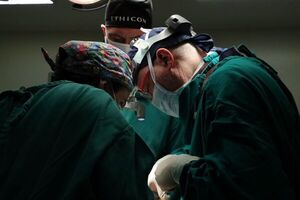 Niños reciben cirugías reconstructivas gracias al Programa Ñemyatyro y al Hospital Pediátrico “Niños de Acosta Ñu”