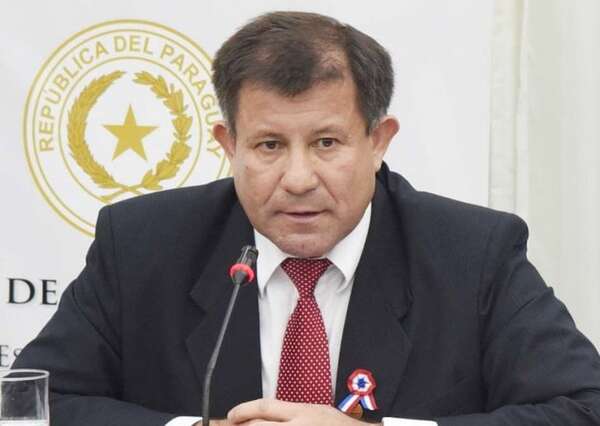 Fiscal imputado por abuso fue “salvado” por Lalo: “sospechábamos de que existía una trama de protección” - Nacionales - ABC Color
