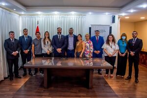 Instalarán un apiario en penitenciaría para producir miel de abeja - .::Agencia IP::.