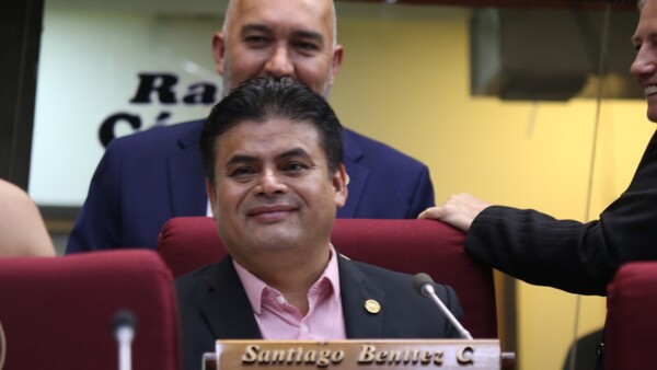 Santiago Benítez asegura que Marco Alcaraz se asociaba a narcos cuando era fiscal en Amambay