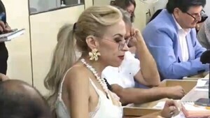 Concejales piden a la esposa de Orlando Arévalo que deje su cargo tras supuestas irregularidades