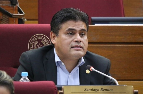 Diputado Santiago Benítez acusa al ministro de Inteligencia de haber tenido supuestos vínculos con narcos