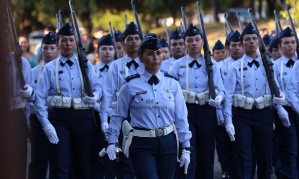 ¡Listas para la guerra! Primera camada de mujeres reservistas se gradúan este jueves