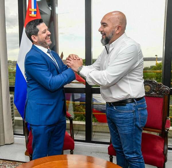 Extraordinaria por renuncia de Arévalo sería el martes 18 - Política - ABC Color